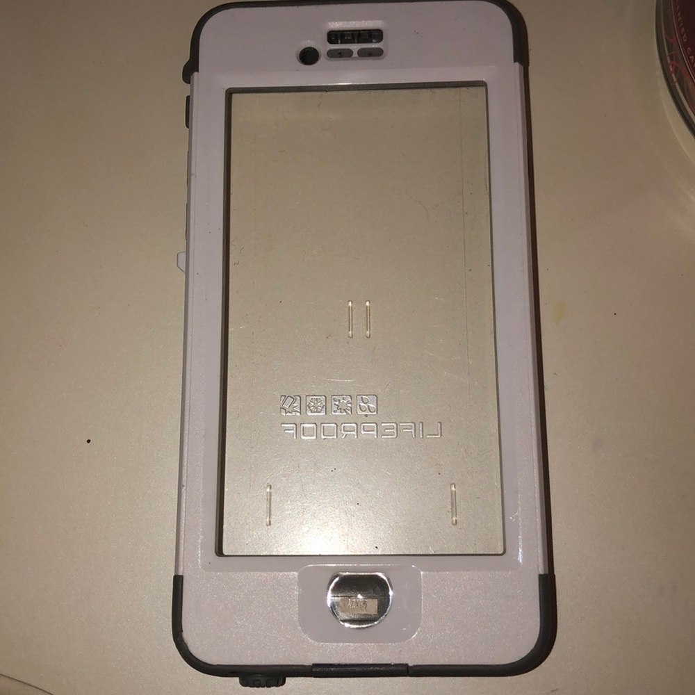 iphone 6 Lifeproof case
